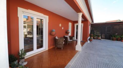 House T4 in Silveira of 277 m²