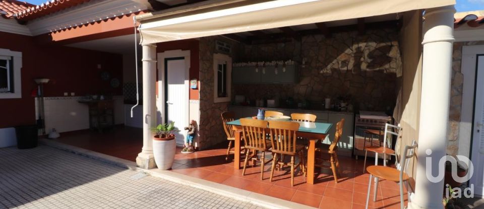 House T4 in Silveira of 277 m²