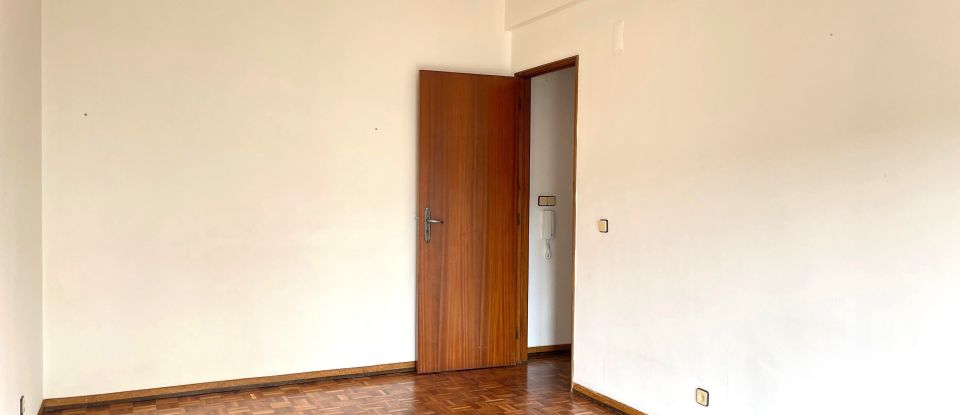 Apartamento T2 em Tomar (São João Baptista) e Santa Maria dos Olivais de 63 m²