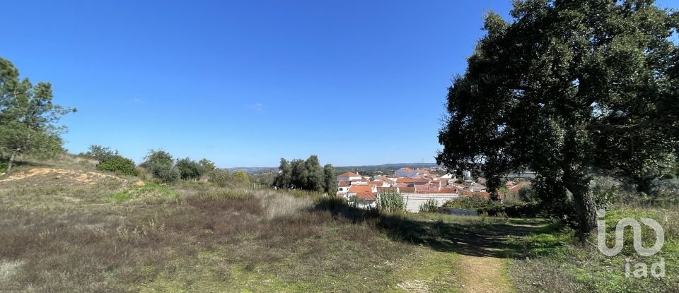 Building land in Asseiceira of 4,640 m²