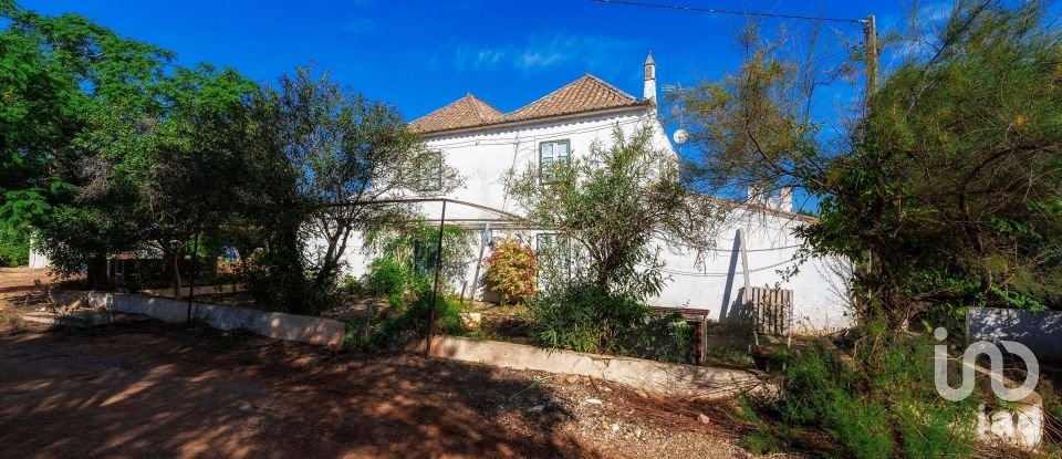 House T7 in Luz de Tavira e Santo Estêvão of 400 m²