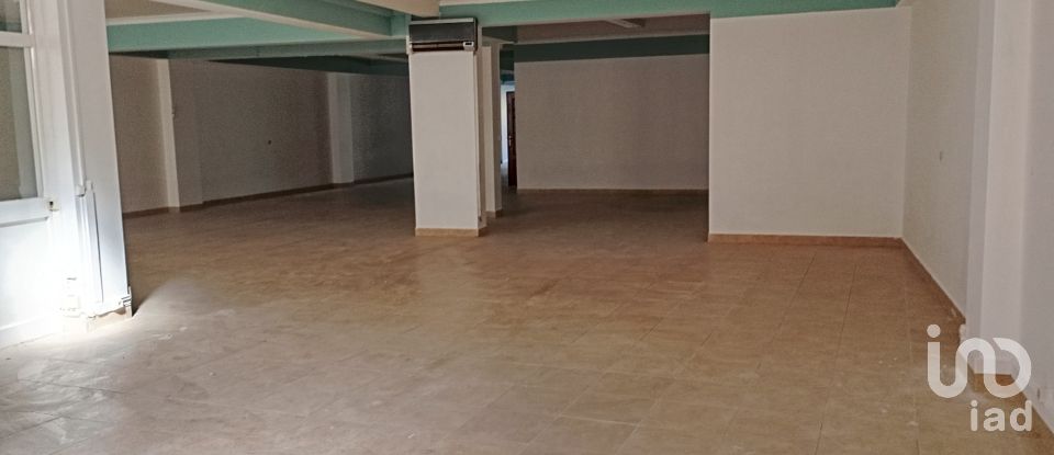 Shop / premises commercial in Cacém e São Marcos of 262 m²