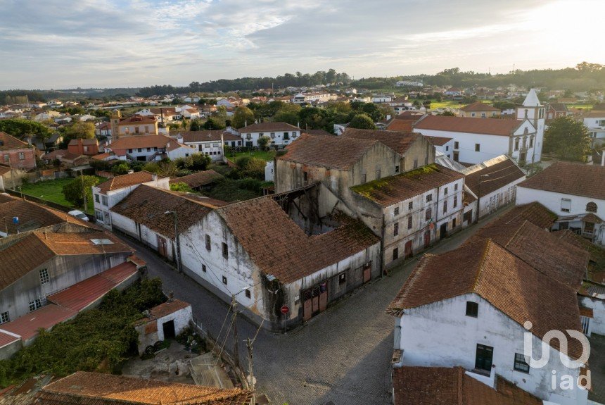 Maison traditionnelle T0 à Eixo e Eirol de 962 m²