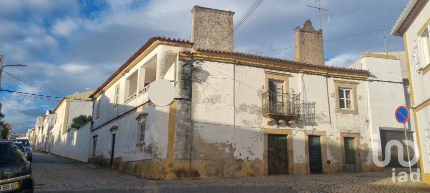 Block of flats in Alter do Chão of 255 m²