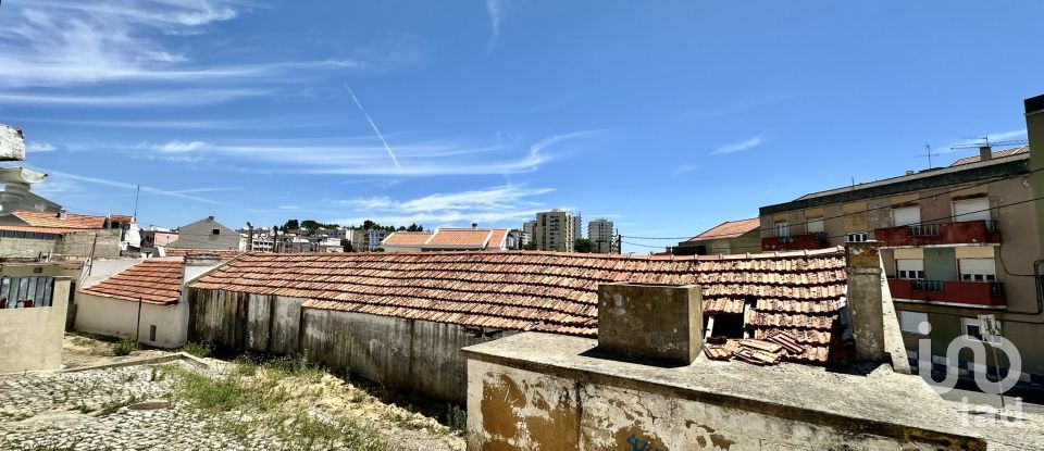 Casa tradicional T2 em Setúbal (São Julião, Nossa Senhora da Anunciada e Santa Maria da Graça) de 93 m²