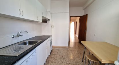 Apartment T2 in Faro (Sé e São Pedro) of 78 m²