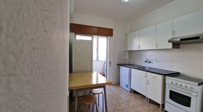 Apartment T2 in Faro (Sé e São Pedro) of 78 m²