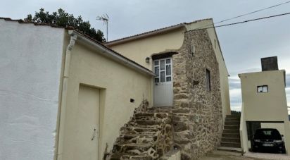 Maison de village T2 à Arega de 131 m²