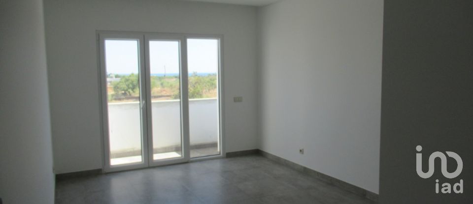 Maison T3 à Armação de Pêra de 160 m²