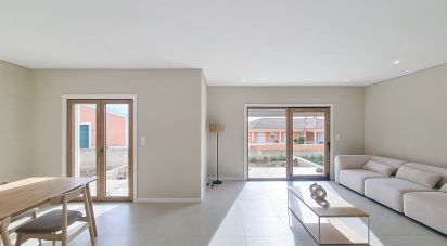 Maison T3 à A dos Cunhados e Maceira de 218 m²