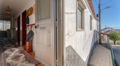 Traditional house T2 in Além da Ribeira e Pedreira of 120 m²