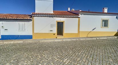 Village house T2 in Barbacena e Vila Fernando of 73 m²