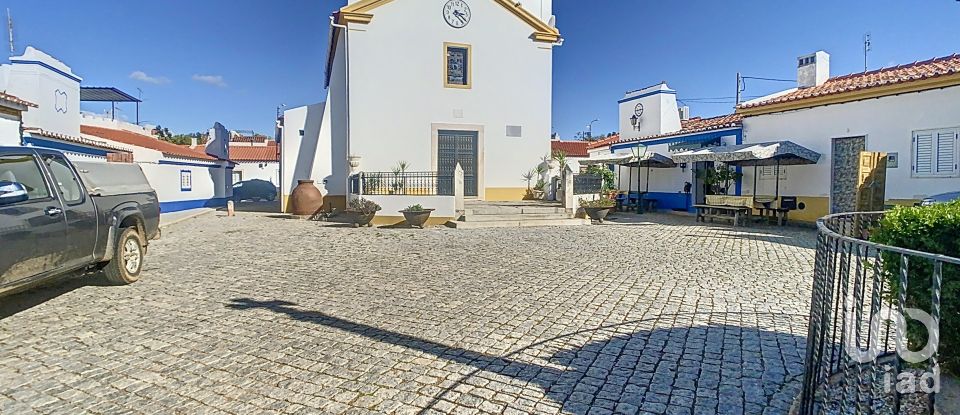 Village house T2 in Barbacena e Vila Fernando of 73 m²