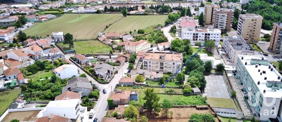 Building land in Moreira of 476 m²