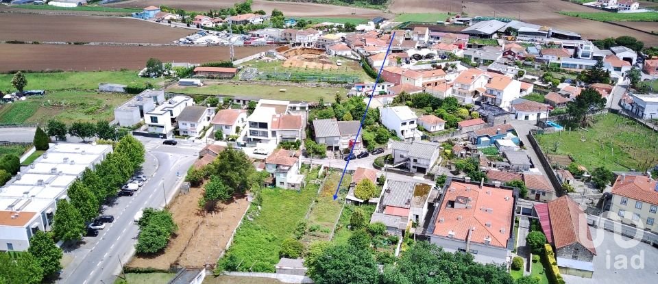 Building land in Moreira of 476 m²