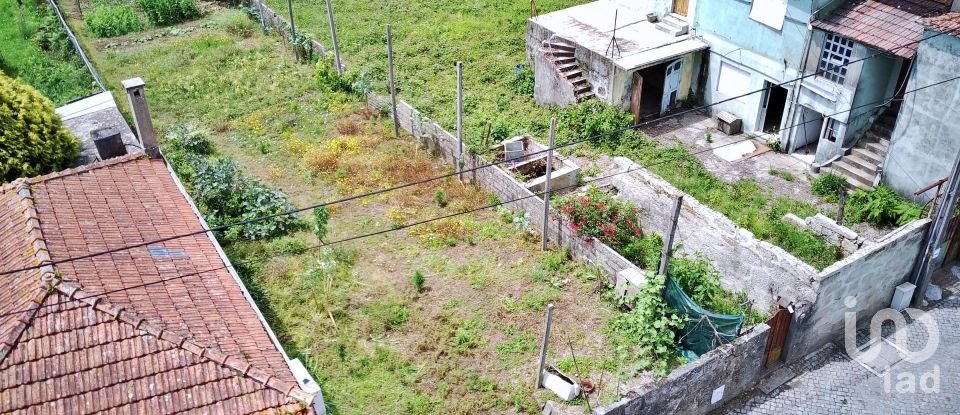 Building land in Moreira of 476 m²