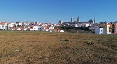 Terrain à Mafra de 15 242 m²