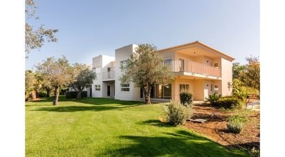 House T2 in Lagoa e Carvoeiro of 112 m²