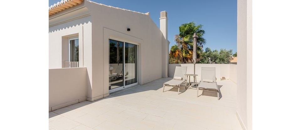 House T2 in Lagoa e Carvoeiro of 112 m²