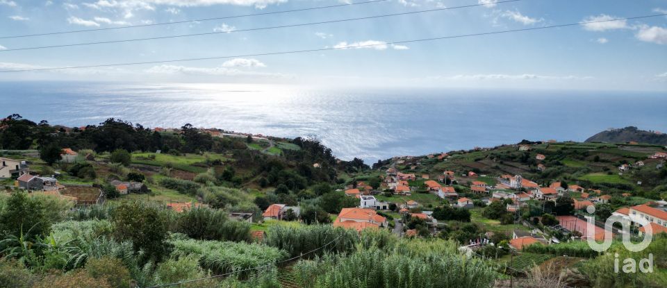 Terrain à Canhas de 3 339 m²