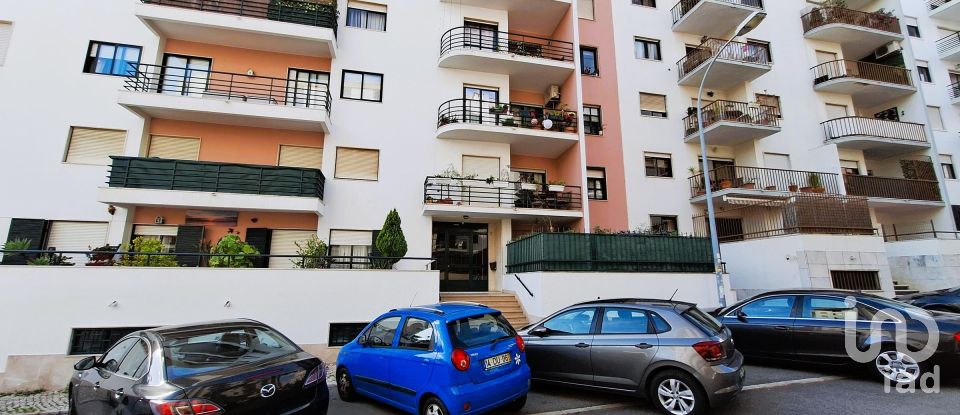 Appartement T2 à Algés, Linda-a-Velha e Cruz Quebrada-Dafundo de 130 m²