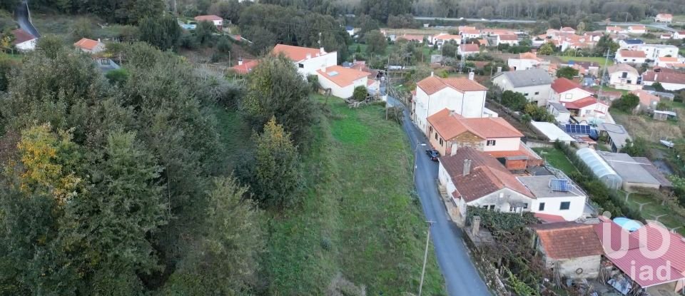 Terreno em Gondarém de 2 300 m²