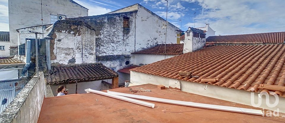 Maison traditionnelle T2 à Nossa Senhora da Conceição e São Bartolomeu de 230 m²