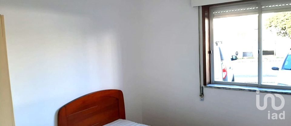 Apartment T4 in Faro (Sé e São Pedro) of 126 m²