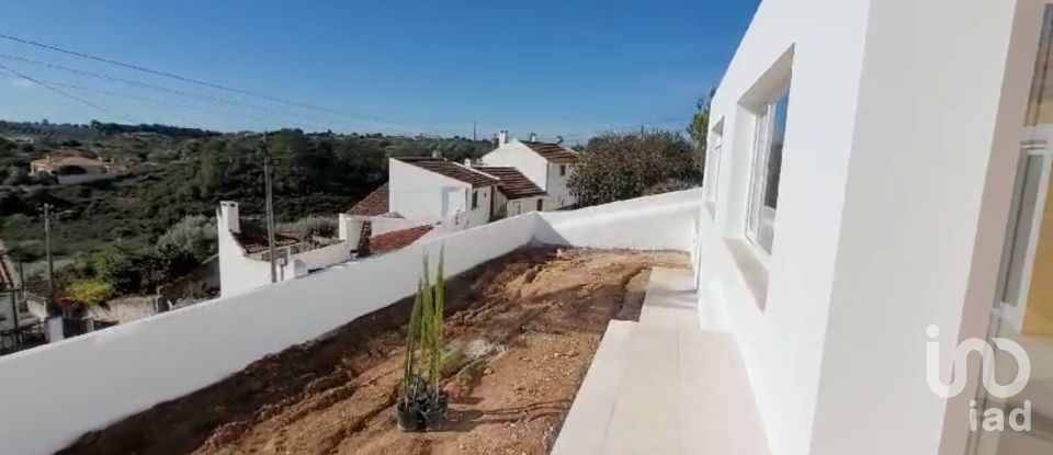 Casa / Villa T3 em Azoia de Cima e Tremês de 140 m²