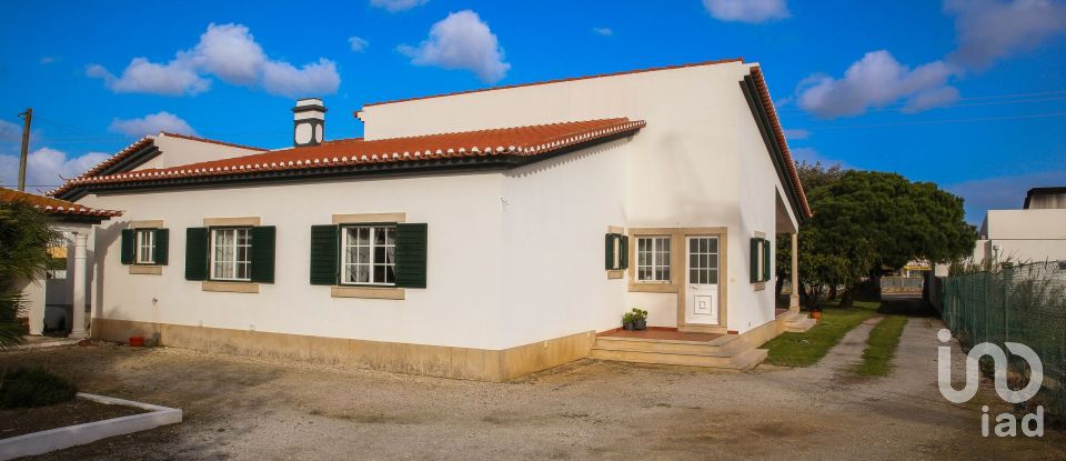 Maison traditionnelle T3 à Silveira de 200 m²