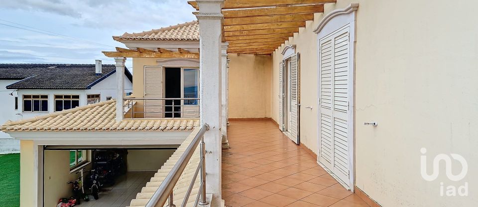 Maison T4 à Mafra de 282 m²