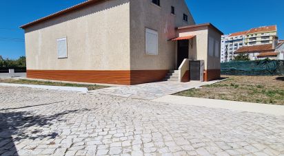 Casa / Villa T4 em Caldas da Rainha - Santo Onofre e Serra do Bouro de 190 m²