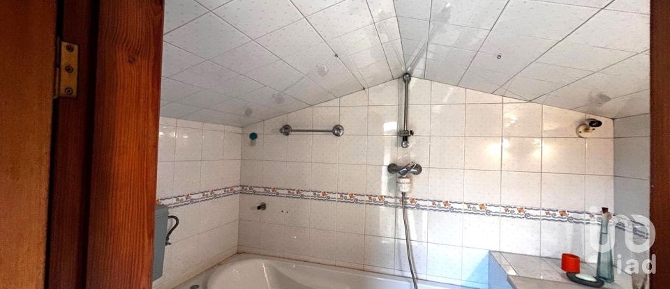 Apartamento T2 em Barcelos, Vila Boa e Vila Frescainha (São Martinho e São Pedro) de 117 m²