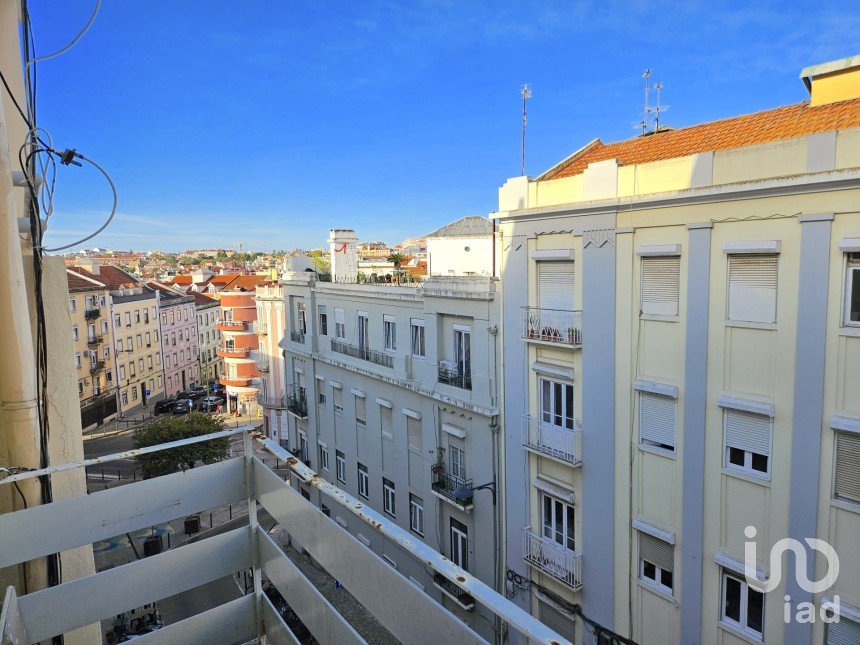 Apartamento T4 em Arroios de 133 m²