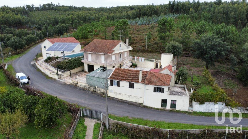 Farm T5 in Sertã of 90 m²