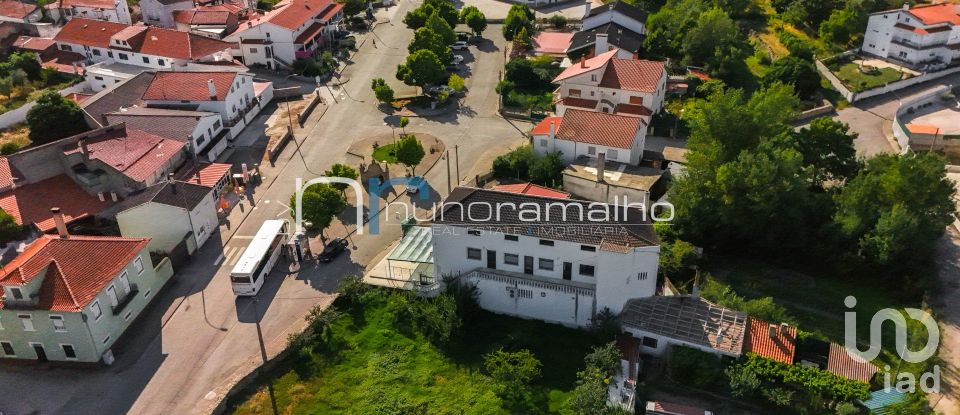 Loja / Estabelecimento Comercial em Vilar Formoso de 166 m²