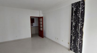 Apartamento T2 em Rio de Mouro de 81 m²