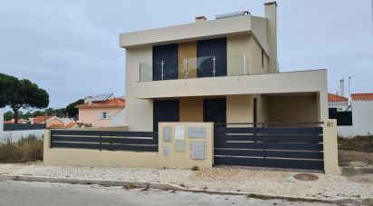 Casa / Villa T3 em Sesimbra (Castelo) de 183 m²