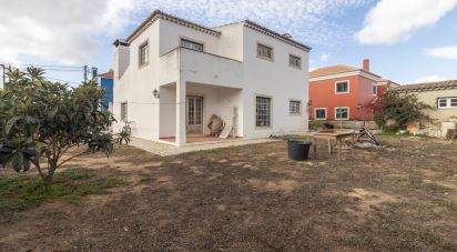 House T4 in Palmela of 185 m²