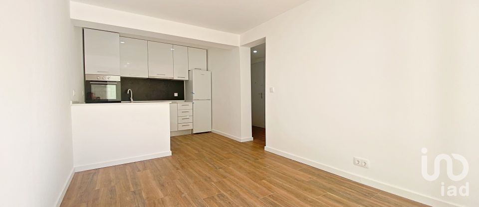 Appartement T1 à Mina de Água de 42 m²