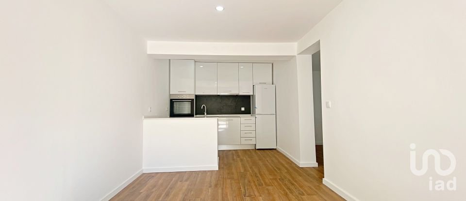 Appartement T1 à Mina de Água de 42 m²