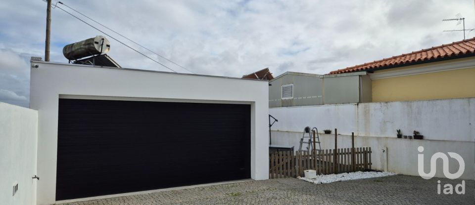 Casa / Villa T4 em Ouca de 213 m²