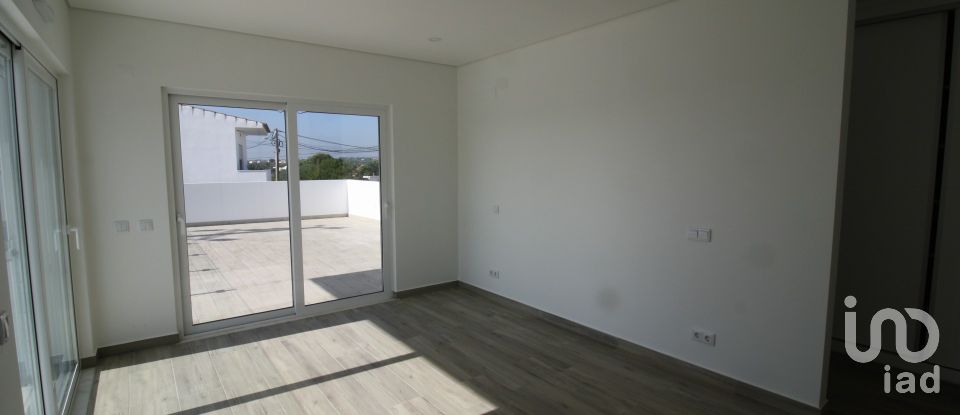 Maison T4 à Altura de 255 m²