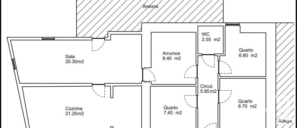 Maison de village T3 à Lamas e Cercal de 185 m²