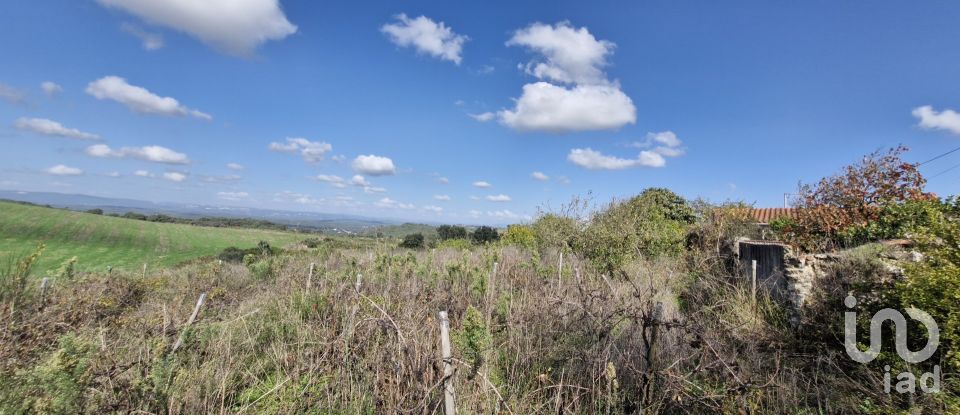 House T0 in Azambujeira e Malaqueijo of 180 m²