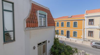 Building in Setúbal (São Julião, Nossa Senhora da Anunciada e Santa Maria da Graça) of 553 m²