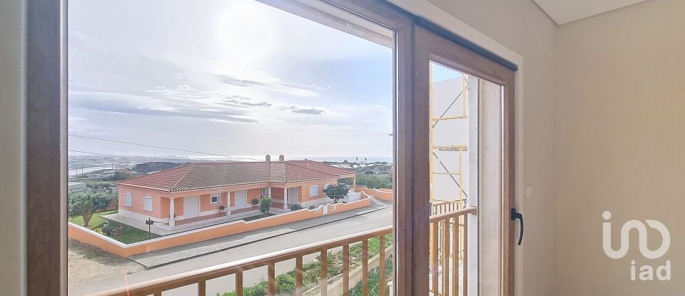 Maison T3 à A dos Cunhados e Maceira de 218 m²