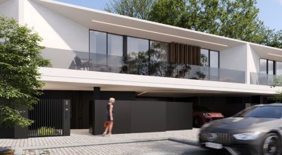 House T4 in Milheirós of 485 m²