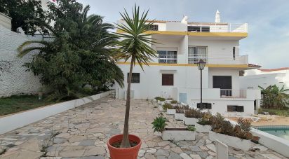 Bâtiment à Albufeira e Olhos de Água de 585 m²