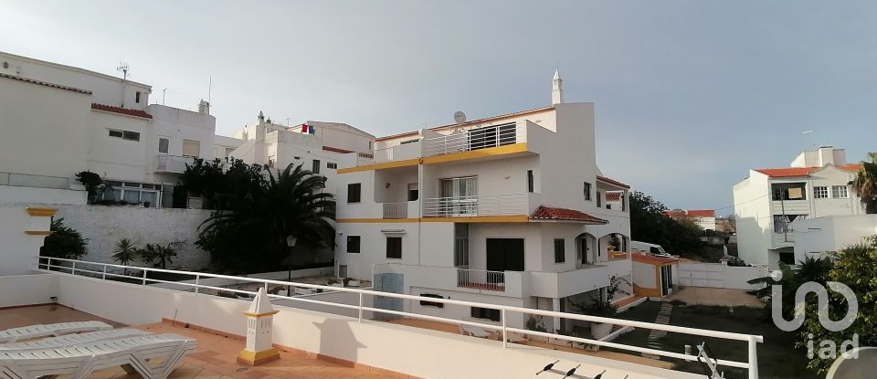 Bâtiment à Albufeira e Olhos de Água de 585 m²